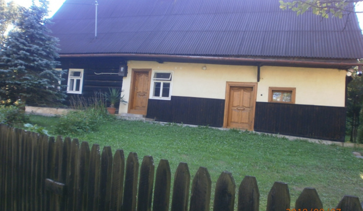 Fotka - Rodný dom prešovského svätiaceho biskupa ThDr. Vasiľa Hopku